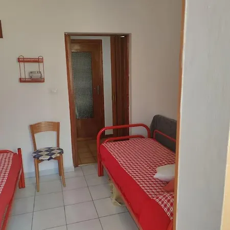 Alghero, Ottimo A 100 M. Dal Mare *