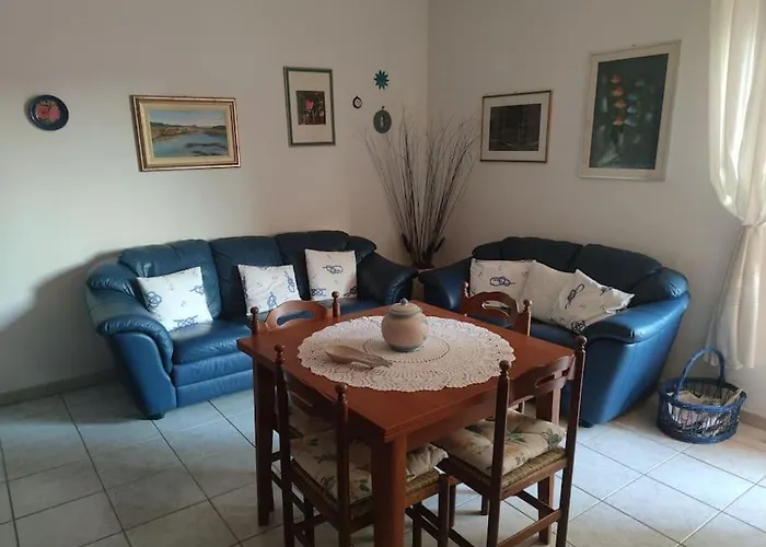 Alghero, Ottimo A 100 M. Dal Mare Daire *